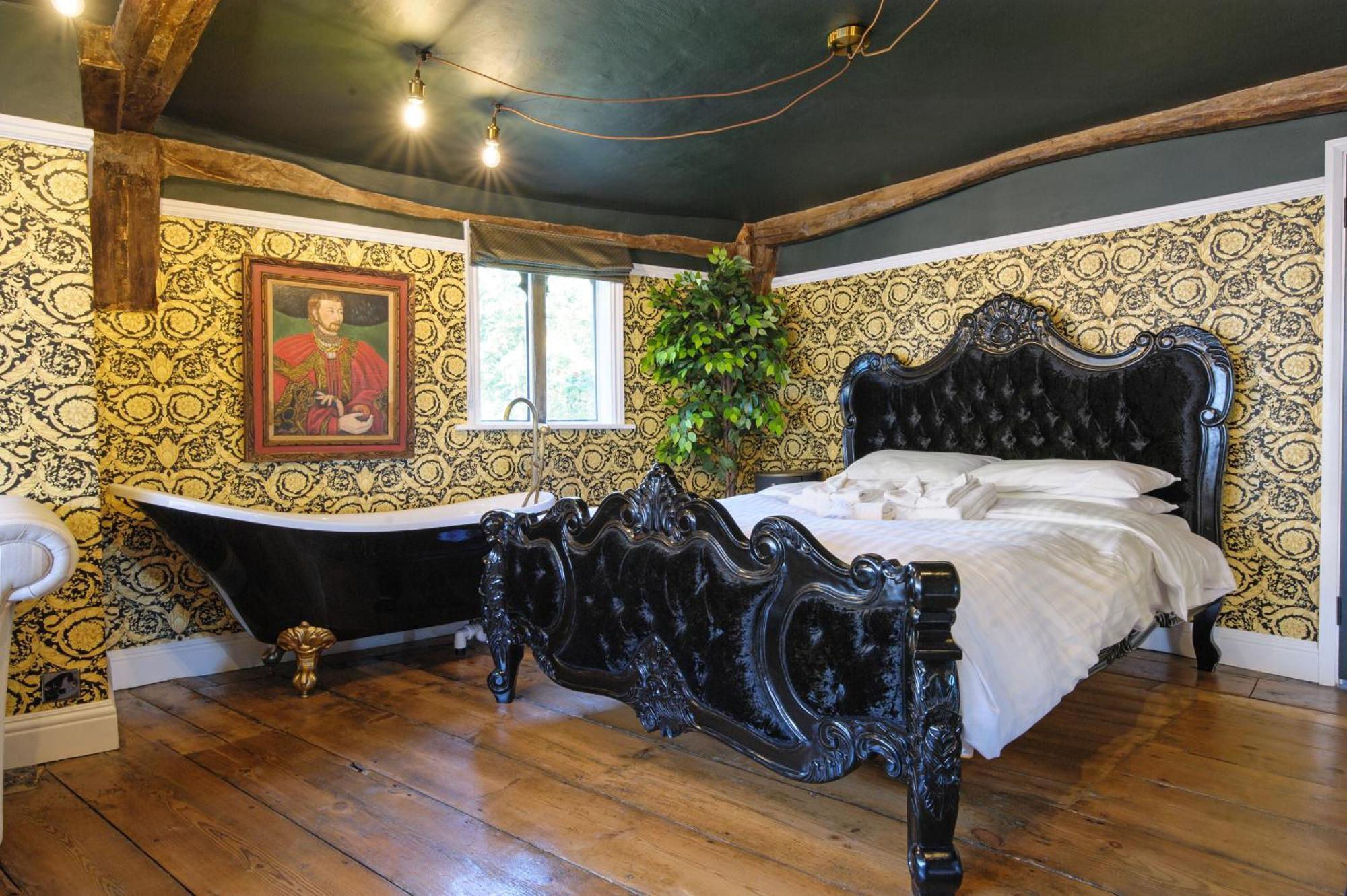 Huge Deluxe 600 Year Old Essex Manor, Hot Tub, Cinema Room, Sky Tv Saffron Walden Luaran gambar