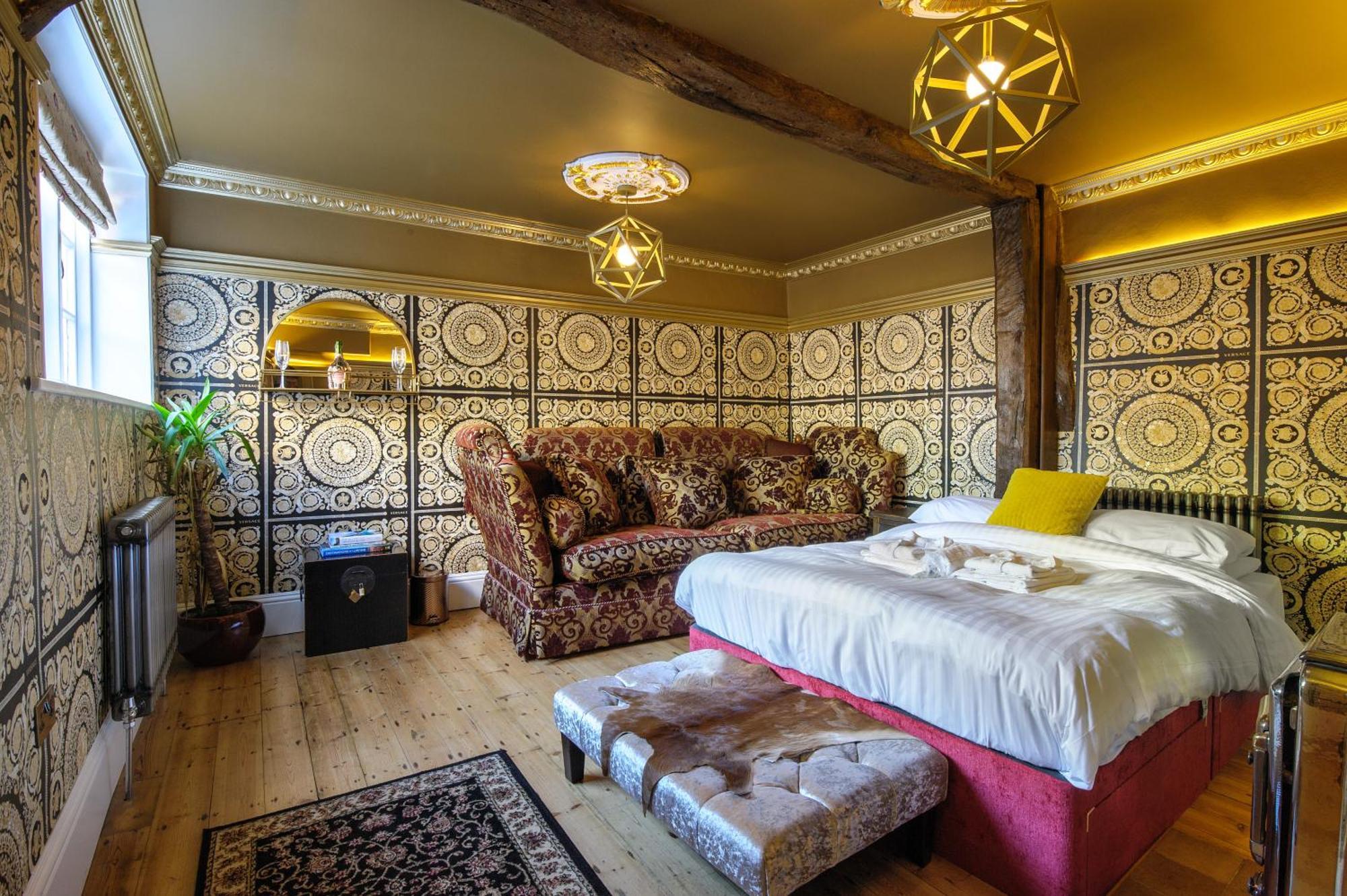 Huge Deluxe 600 Year Old Essex Manor, Hot Tub, Cinema Room, Sky Tv Saffron Walden Luaran gambar